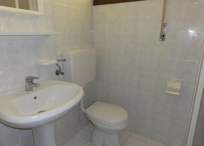 Apartamento With Side Sea View *